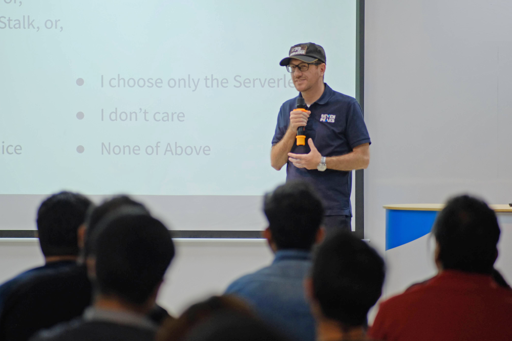 Giorgio-Desideri-tech-lead-aws-azure-cloud-architect-at-seven-peaks-software