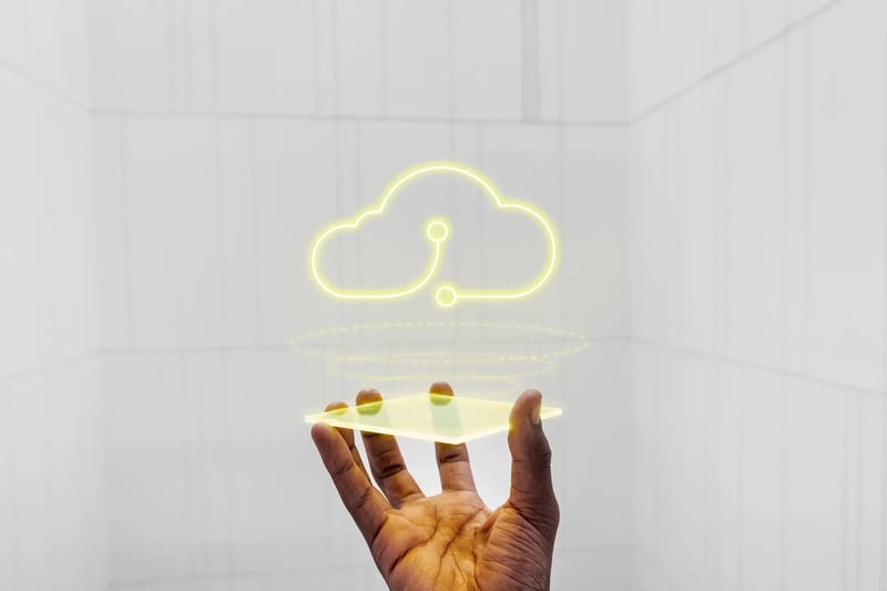 cloud-technology-hologram-concept