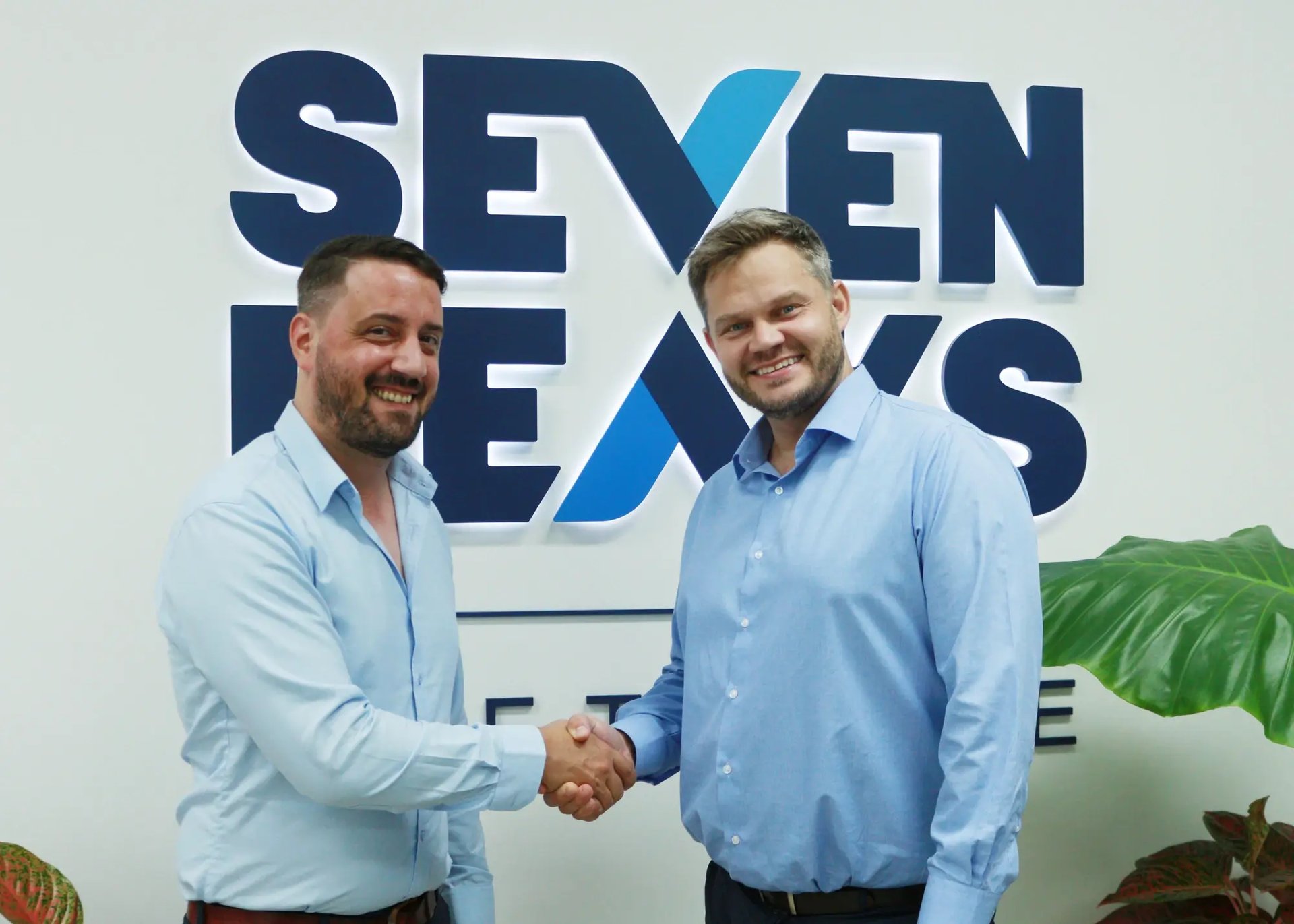 seven-peaks-morphosis-partnership-handshake