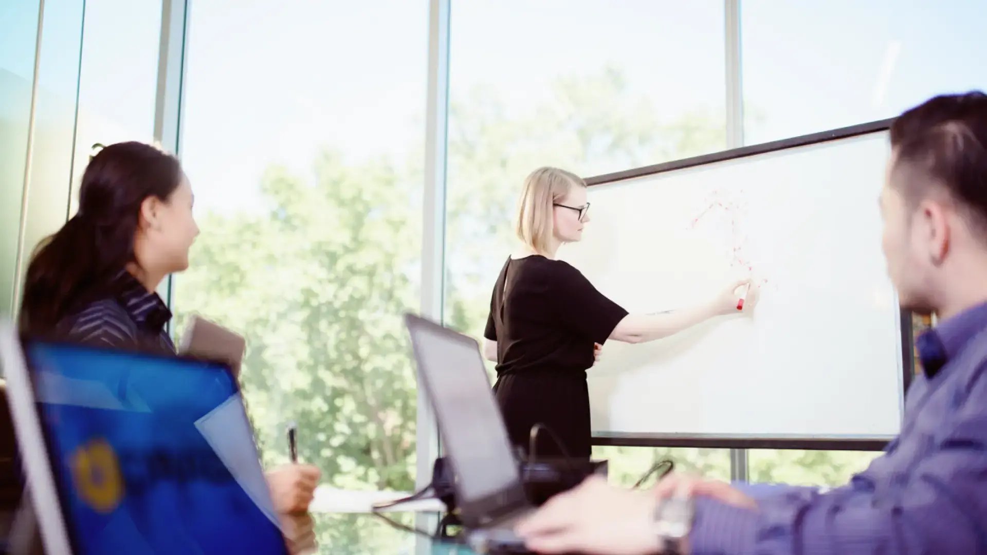 SPS- The enefits of industry specific software_02