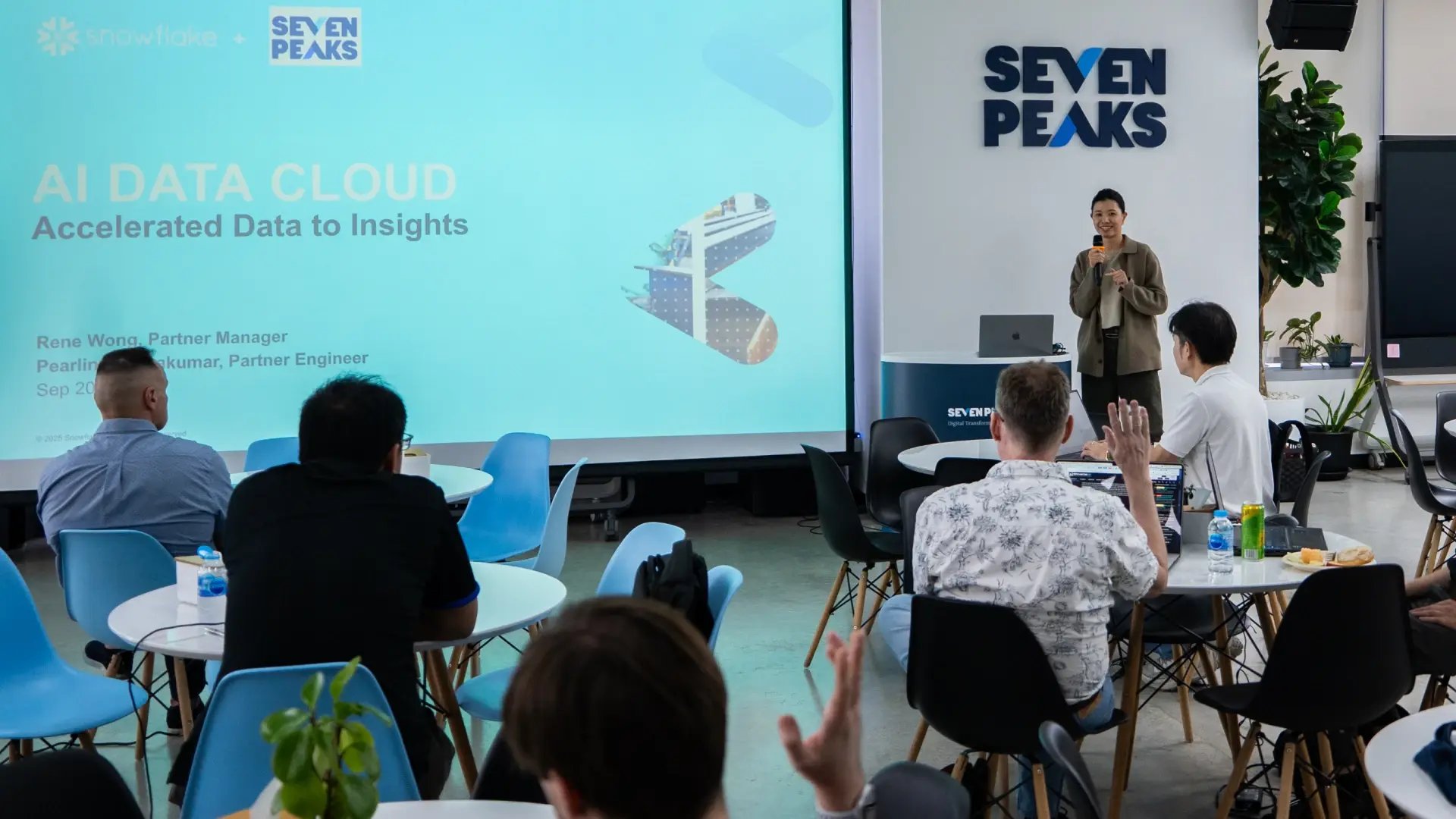 sp_202510_evt_snowflakes_workshop_herobanner_1x